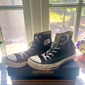 GOOD CONDITION BLACK HIGH TOP CONVERSE